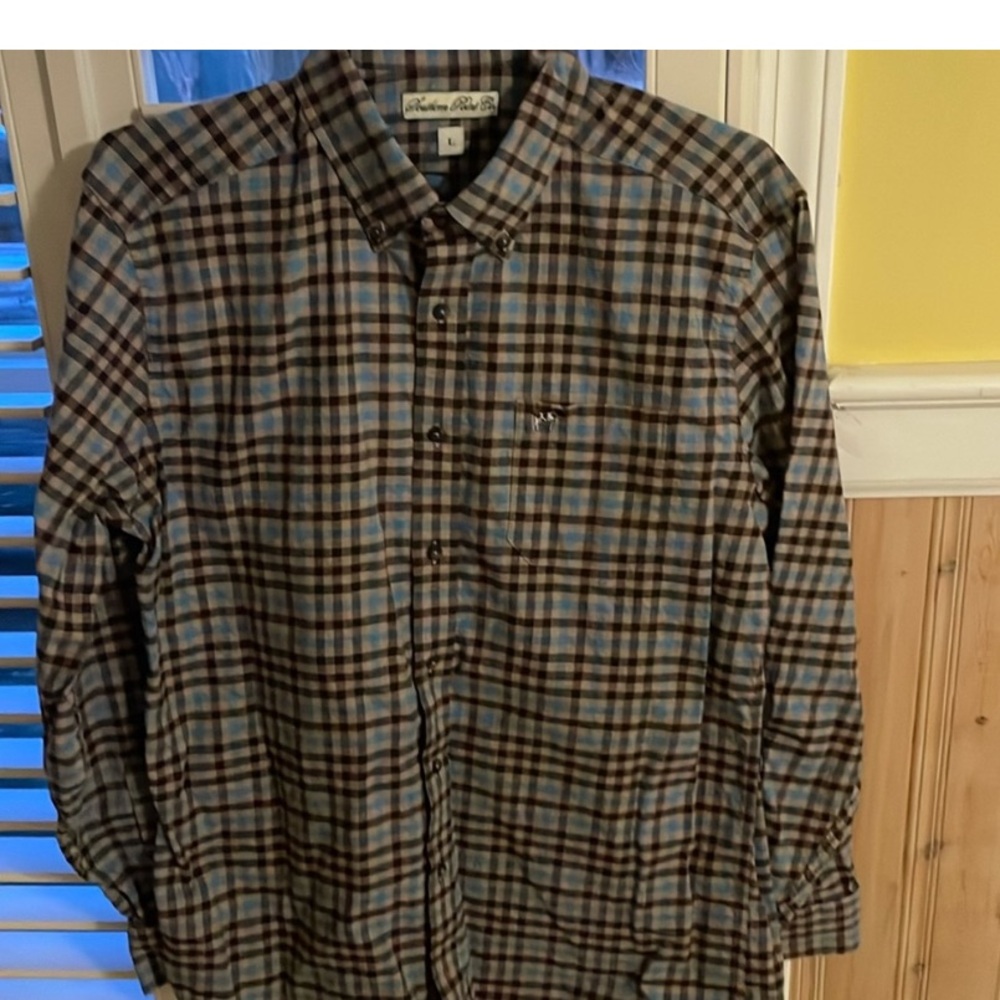 Southern Point men’s flannel button down